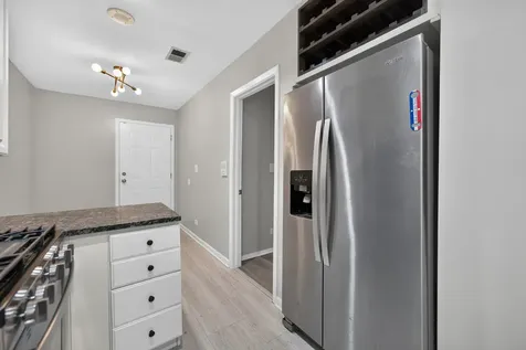 1629 North Clybourn Avenue Chicago IL 60614