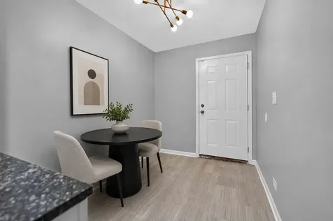1629 North Clybourn Avenue Chicago IL 60614