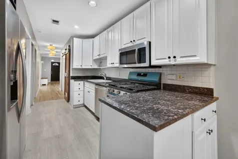 1629 North Clybourn Avenue Chicago IL 60614