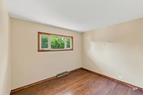 520 South Bennett Avenue Palatine IL 60067