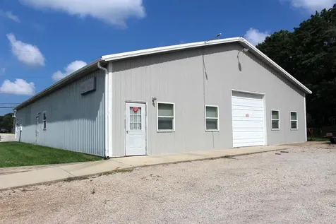 811 East State Highway 54 Clinton IL 61727