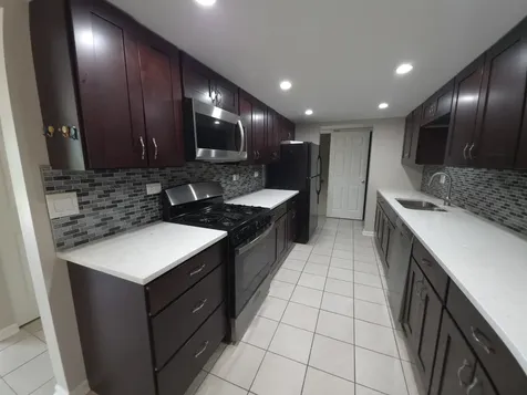 1665 Coach Drive Naperville IL 60565
