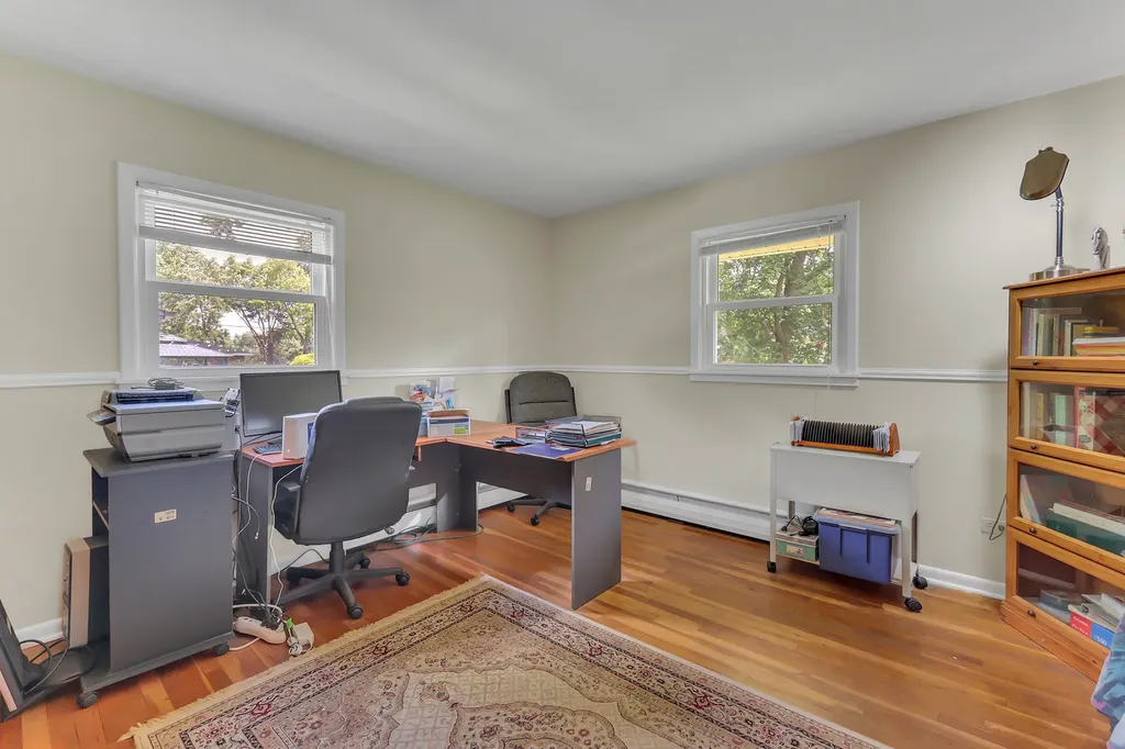 443 Glendale Road Roselle IL 60172
