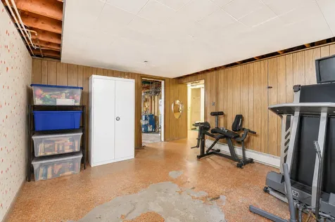 443 Glendale Road Roselle IL 60172