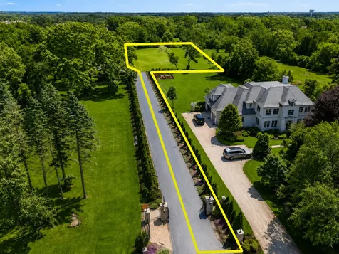 5s541 South Radcliff Road Naperville IL 60563