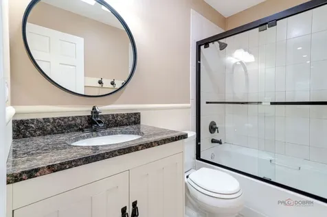 26781 North Circle Drive Mundelein IL 60060