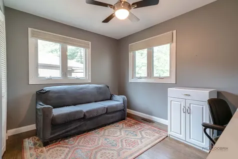 26781 North Circle Drive Mundelein IL 60060