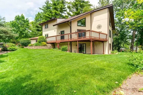 26781 North Circle Drive Mundelein IL 60060