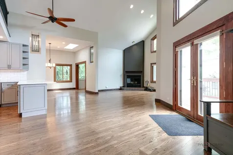 26781 North Circle Drive Mundelein IL 60060