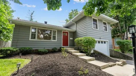 715 East Main Street Barrington IL 60010
