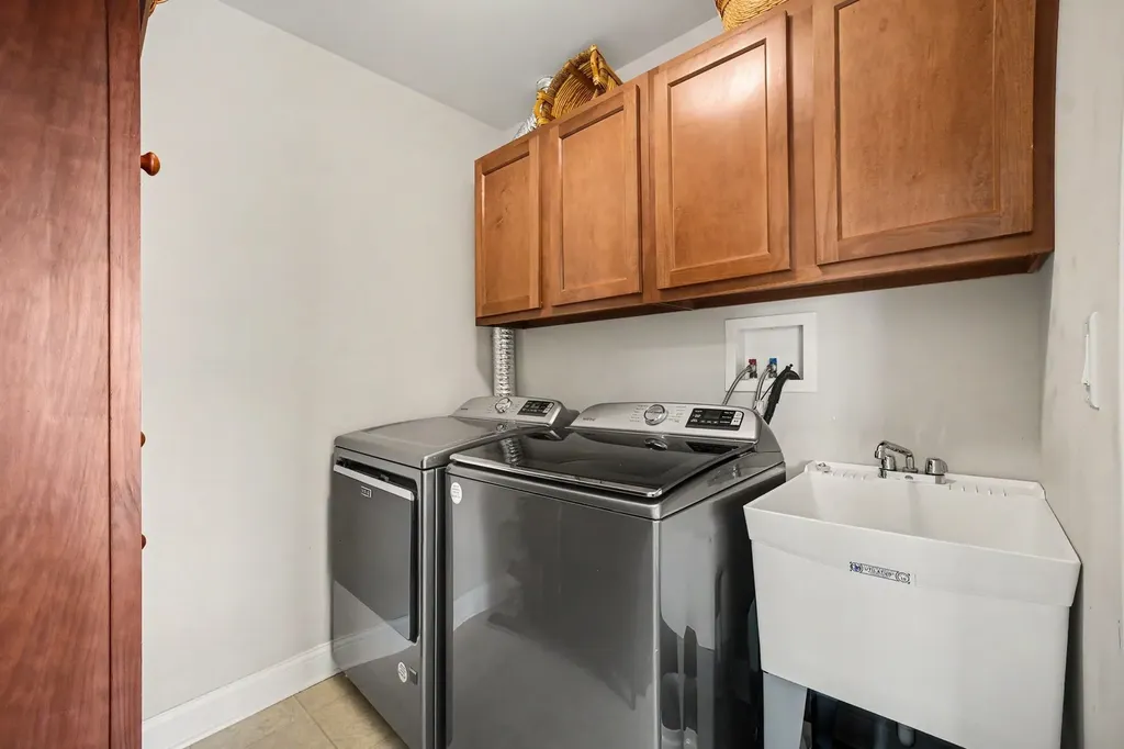 10621 Dani Lane Orland Park IL 60462