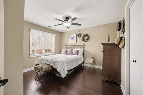 10621 Dani Lane Orland Park IL 60462