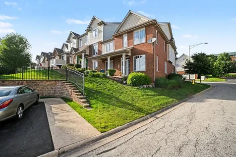 10621 Dani Lane Orland Park IL 60462