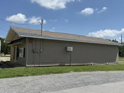 305 North Carbon Street Marion IL 62959