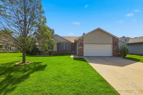 612 Madison Avenue Bradley IL 60915