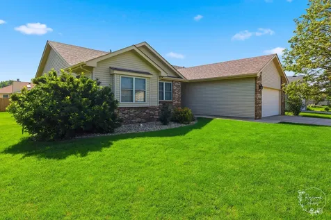 612 Madison Avenue Bradley IL 60915