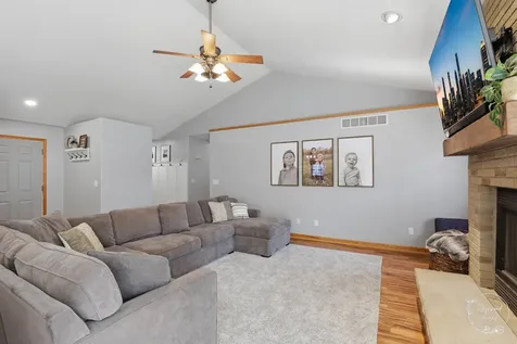 612 Madison Avenue Bradley IL 60915
