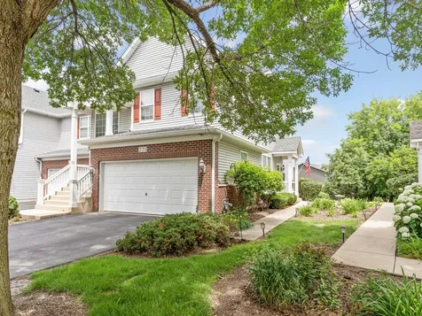271 Ridge Road North Aurora IL 60542