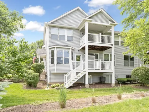 271 Ridge Road North Aurora IL 60542