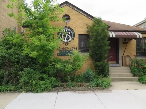 6027 West Addison Street Chicago IL 60634