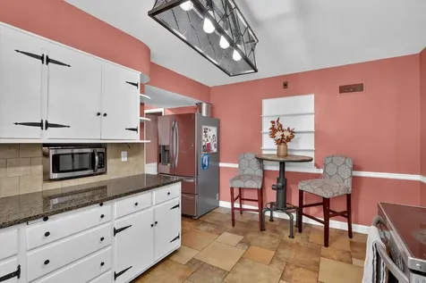 724 Reynolds Street Rockford IL 61103