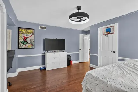 724 Reynolds Street Rockford IL 61103