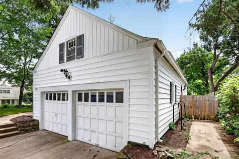 724 Reynolds Street Rockford IL 61103
