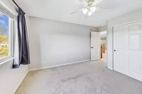 3211 South Ronan Drive Lake In The Hills IL 60156