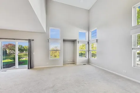 3211 South Ronan Drive Lake In The Hills IL 60156