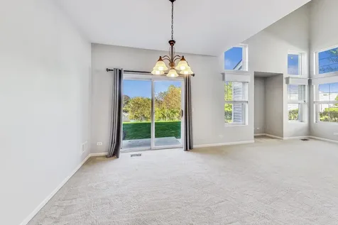 3211 South Ronan Drive Lake In The Hills IL 60156