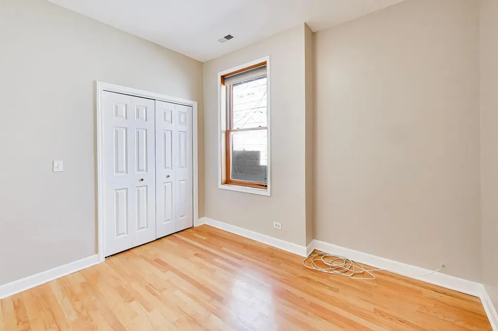 1875 North Winnebago Avenue Chicago IL 60647