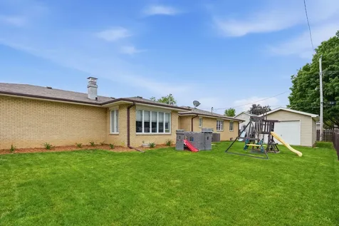 3701 Kennedy Drive East Moline IL 61244