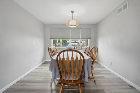 3701 Kennedy Drive East Moline IL 61244