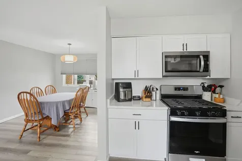 3701 Kennedy Drive East Moline IL 61244