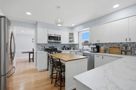 1623 West Bray Court Arlington Heights IL 60005