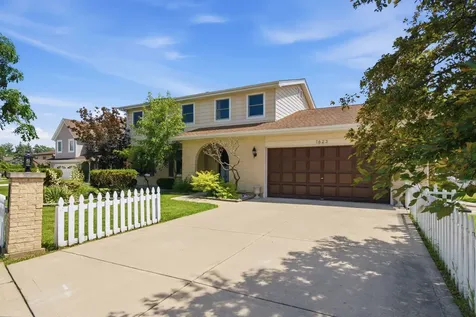 1623 West Bray Court Arlington Heights IL 60005