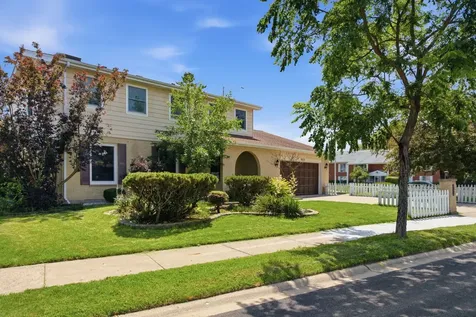 1623 West Bray Court Arlington Heights IL 60005