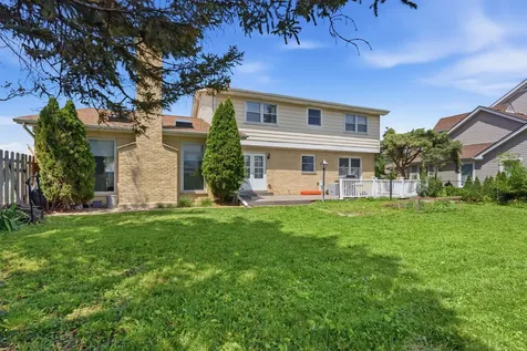 1623 West Bray Court Arlington Heights IL 60005