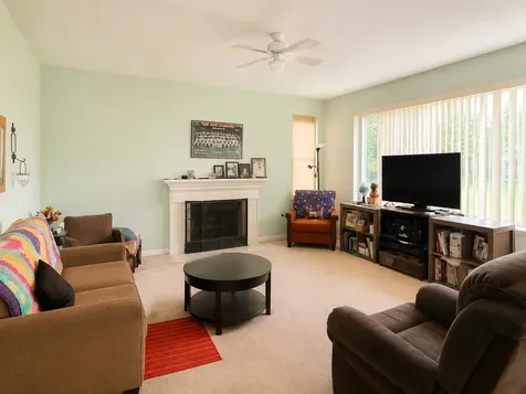 721 Bonaventure Drive Oswego IL 60543