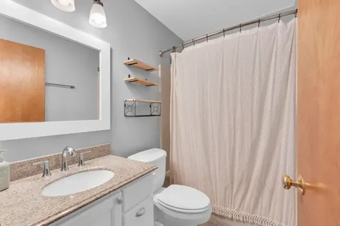 450 Berkshire Drive Crystal Lake IL 60014