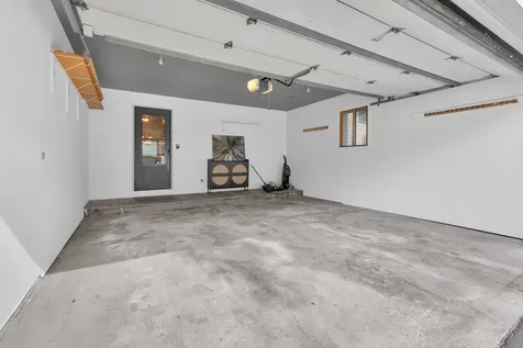 450 Berkshire Drive Crystal Lake IL 60014