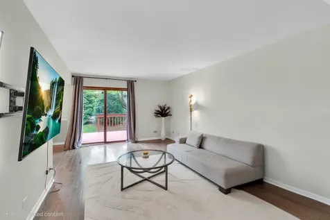 450 Berkshire Drive Crystal Lake IL 60014