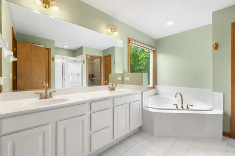 855 Ayers Street Bolingbrook IL 60440
