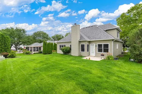 855 Ayers Street Bolingbrook IL 60440