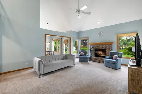 855 Ayers Street Bolingbrook IL 60440