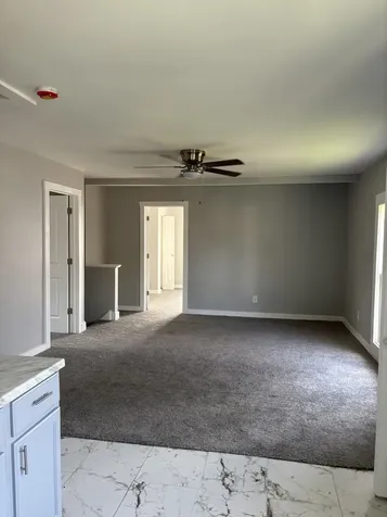 556 4TH Avenue Aurora IL 60505