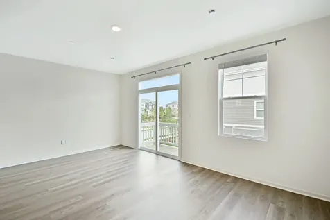 2129 Yellowstone Boulevard Mundelein IL 60060