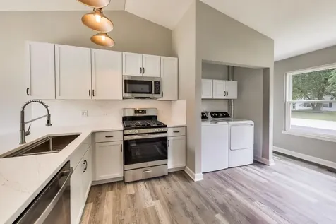 1005 Wembley Drive Island Lake IL 60042
