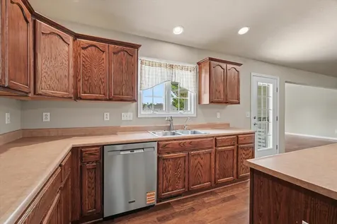 609 North Glover Court St. Joseph IL 61873