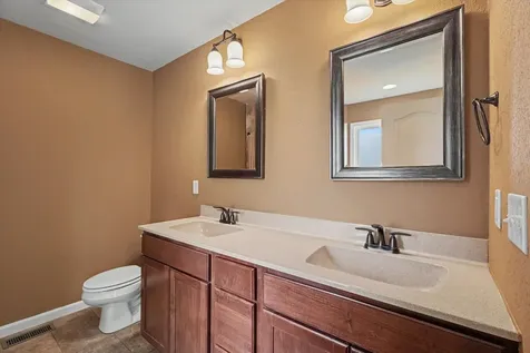 609 North Glover Court St. Joseph IL 61873